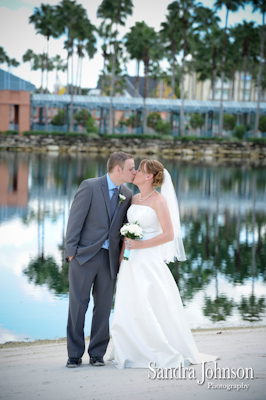 Best Orlando Wedding photographer - Sandra Johnson (SJFoto.com)